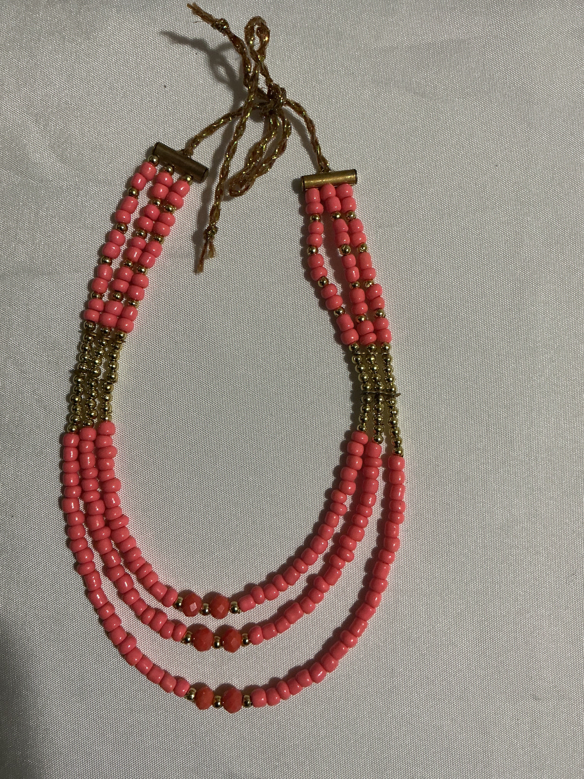 Collares artesanales de cuentas de vidrio
