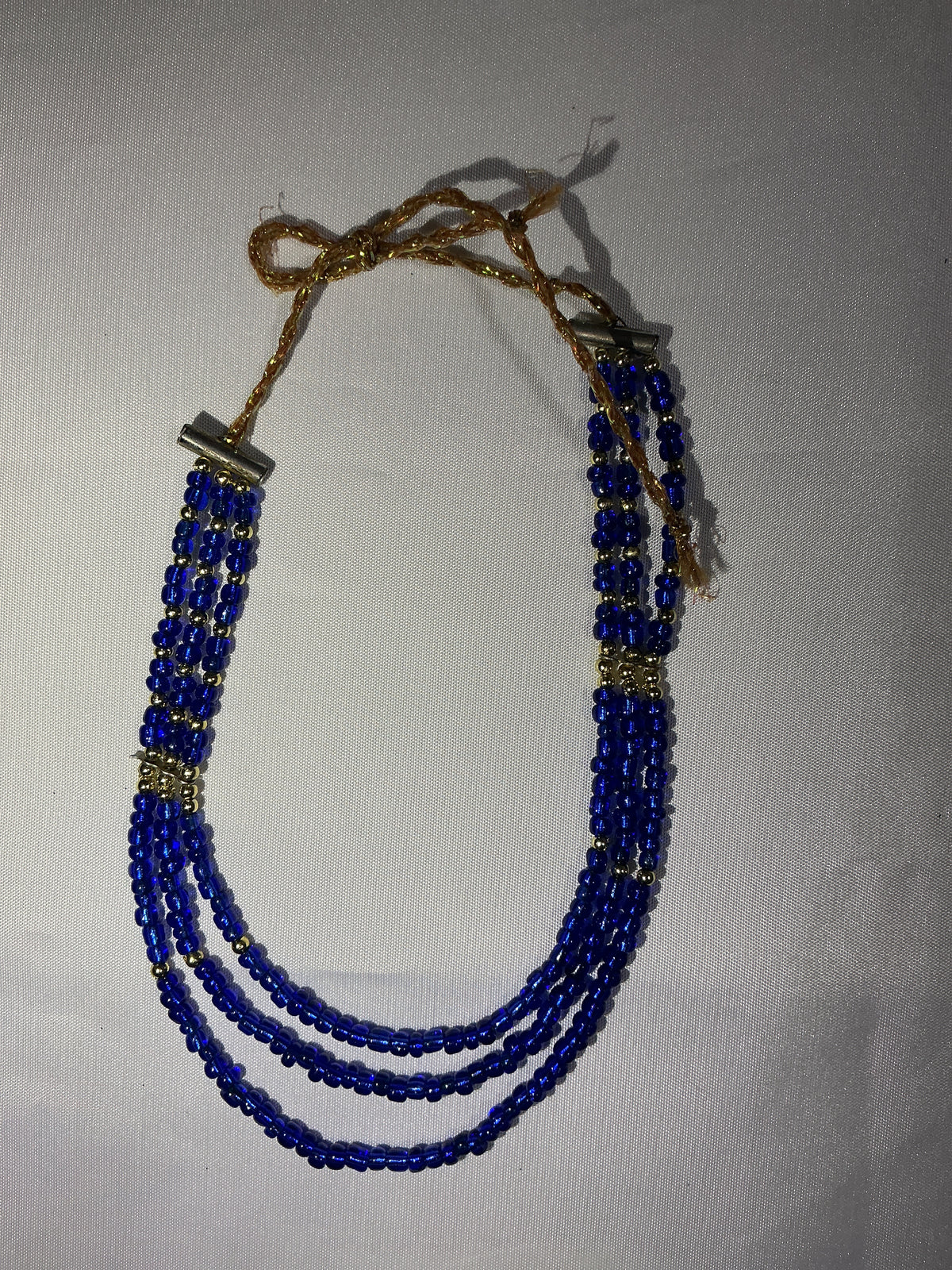 Collares artesanales de cuentas de vidrio