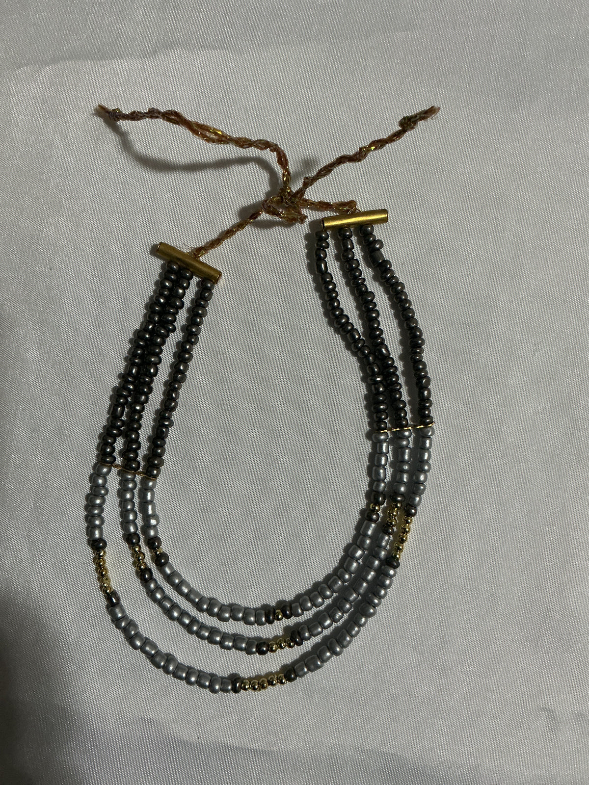 Collares artesanales de cuentas de vidrio